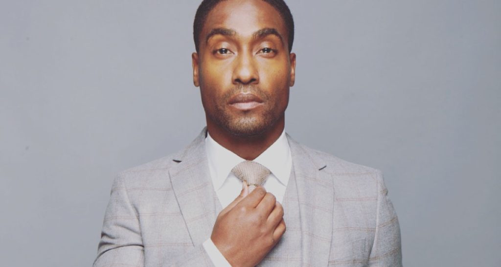 Simon Webbe to star at Darwen Christmas Light Switch