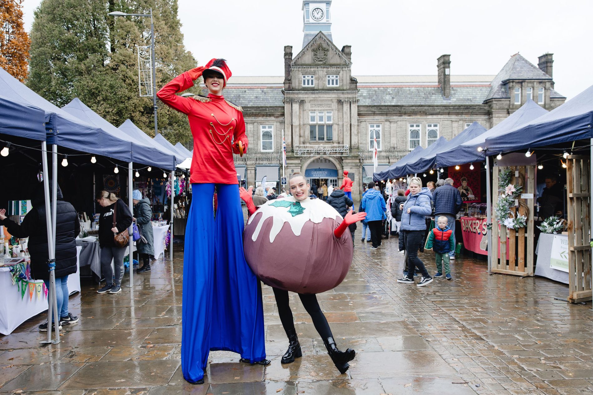 Festive shopping at Darwen Christmas Lights Switch On 2024: Shopper’s Guide