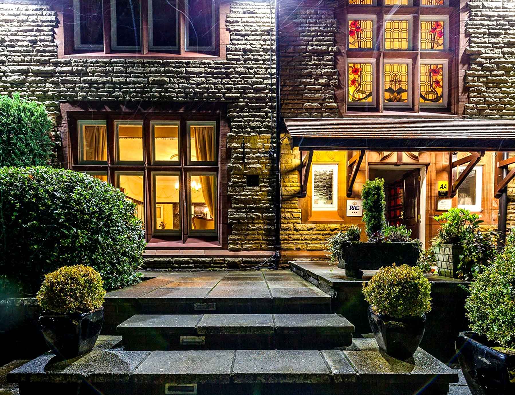 Springbank Manor